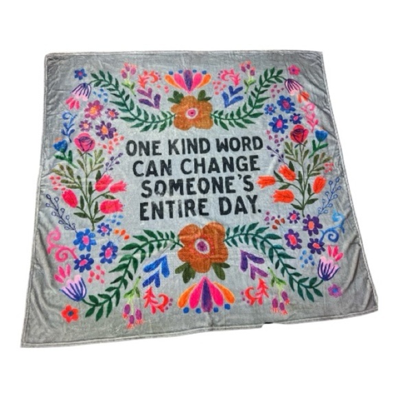 NATURAL LIFE Other - Natural Life Throw Blanket Gray with Floral Print
